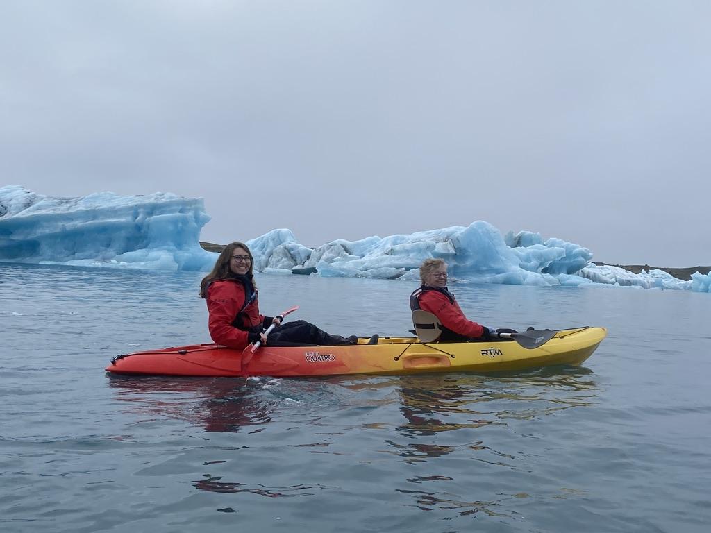 Glacier lagoon